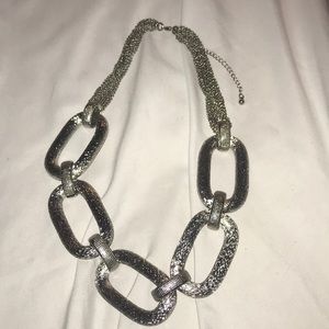 Silver chain link necklace